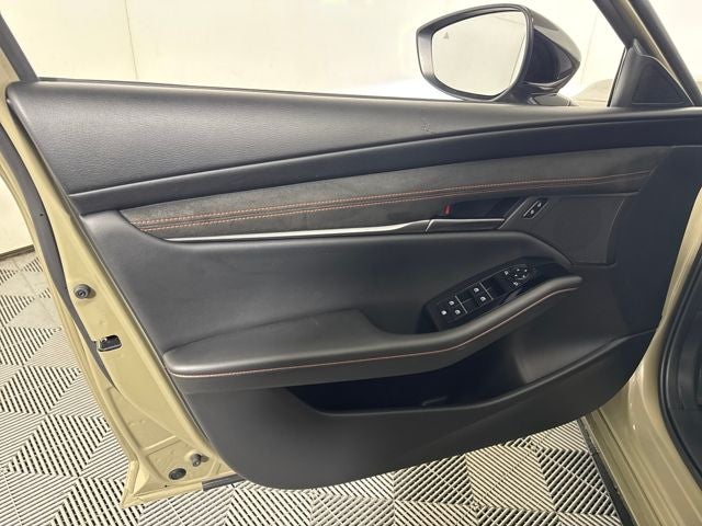 2025 Mazda Mazda3 2.5 Carbon Turbo