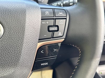 2025 Toyota Crown Signia Limited