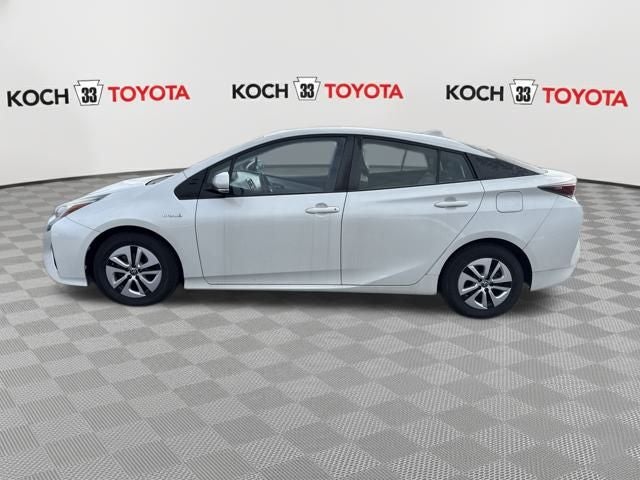 2016 Toyota Prius Four