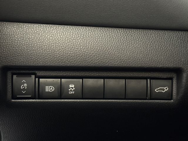 2023 Toyota Venza XLE