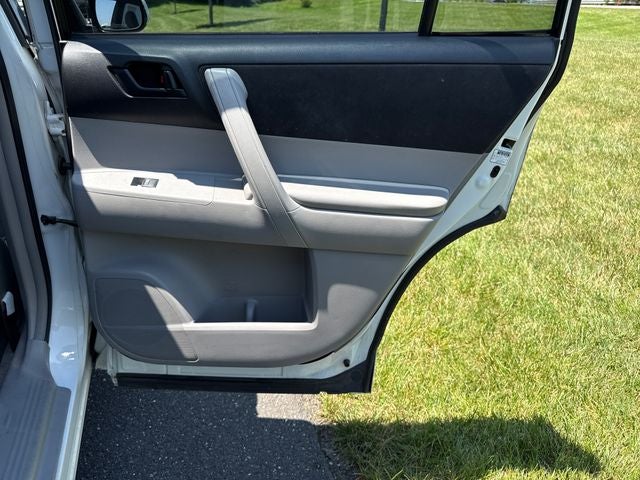 2009 Toyota Highlander Base