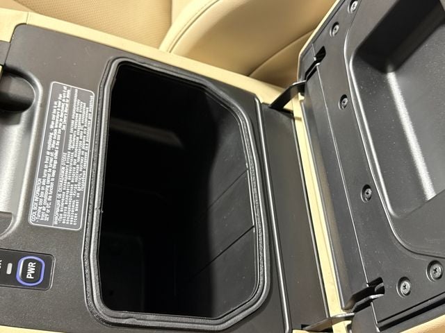 2013 Toyota Land Cruiser Base