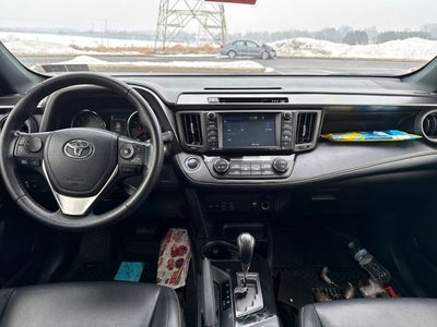 2018 Toyota RAV4 SE