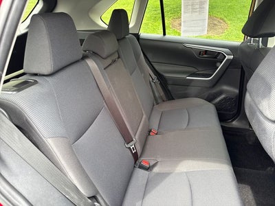 2023 Toyota RAV4 Hybrid LE
