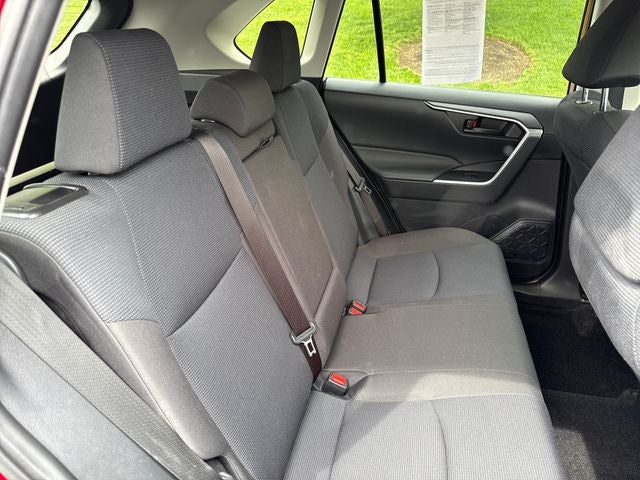2023 Toyota RAV4 Hybrid LE