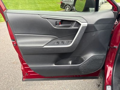 2023 Toyota RAV4 Hybrid LE