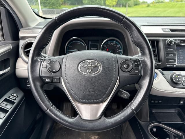 2016 Toyota RAV4 Hybrid XLE