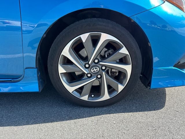 2016 Scion iM Base