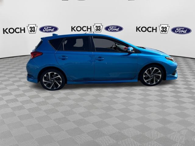 2016 Scion iM Base