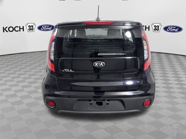 2017 Kia Soul Base