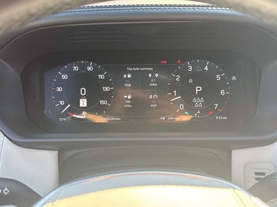 2023 Land Rover Discovery Metropolitan Edition