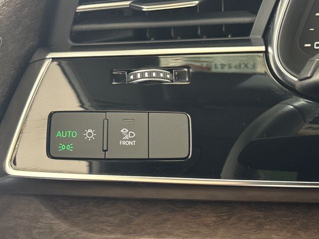 2023 Audi Q8 55 Premium Plus quattro