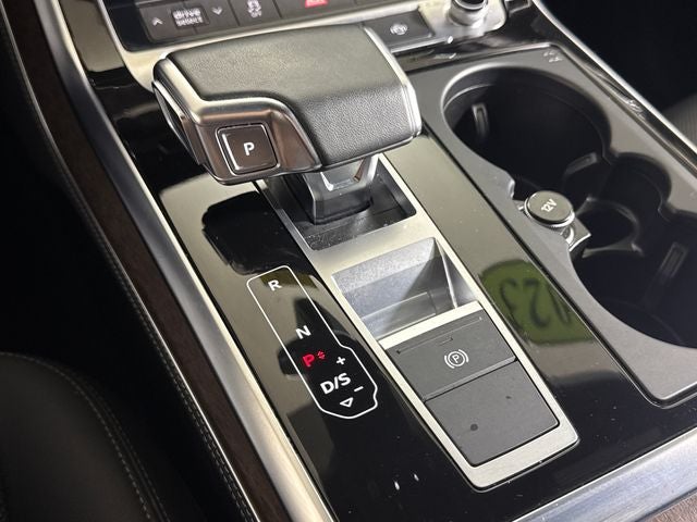 2023 Audi Q8 55 Premium Plus quattro