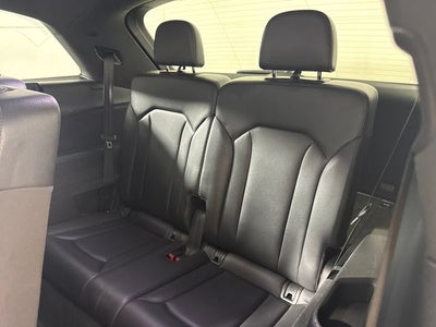 2019 Audi Q7 55 Premium Plus quattro